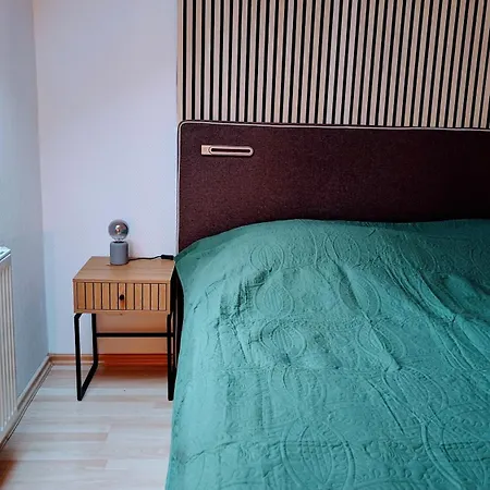 Rooftop Art Apartment, E-roller,ausblick,wlan,tv Apartment Chemnitz