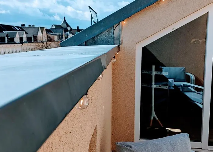 Rooftop Art Apartment, E-roller,ausblick,wlan,tv, Netflix * 开姆尼茨