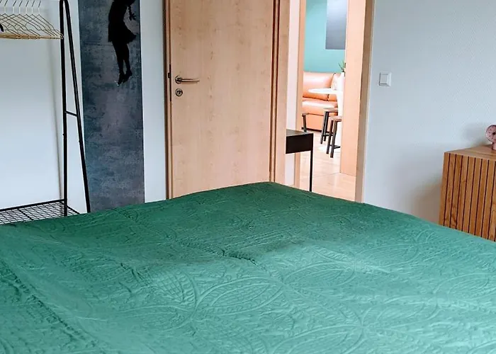 Rooftop Art Apartment, E-roller,ausblick,wlan,tv, Netflix Chemnitz