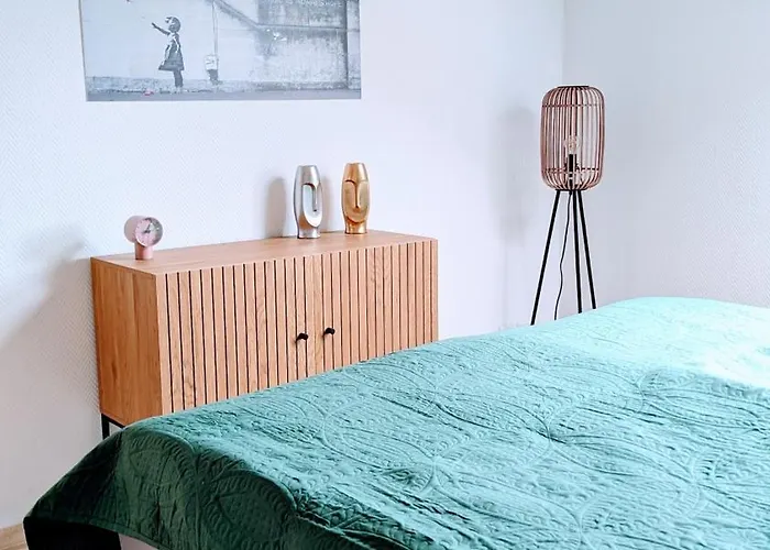 公寓 Rooftop Art Apartment, E-roller,ausblick,wlan,tv, Netflix