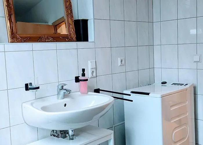 Apartment Rooftop Art Apartment, E-roller,ausblick,wlan,tv, Netflix