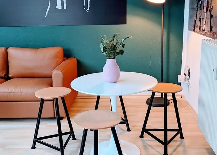 Rooftop Art Apartment, E-roller,ausblick,wlan,tv, Netflix Apartment Chemnitz