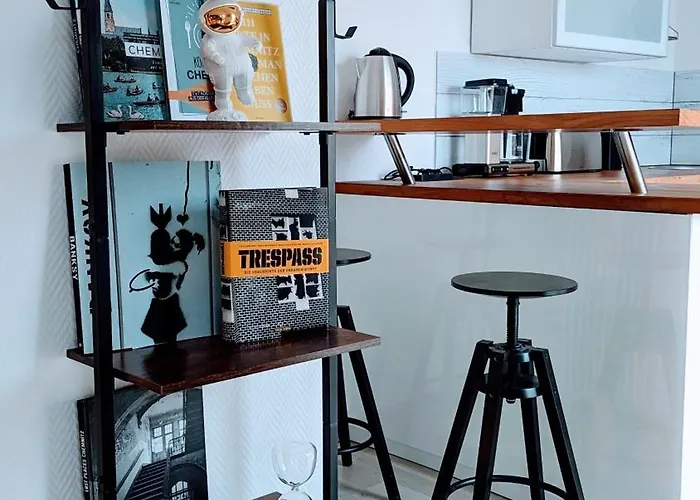 公寓 Rooftop Art Apartment, E-roller,ausblick,wlan,tv, Netflix 开姆尼茨