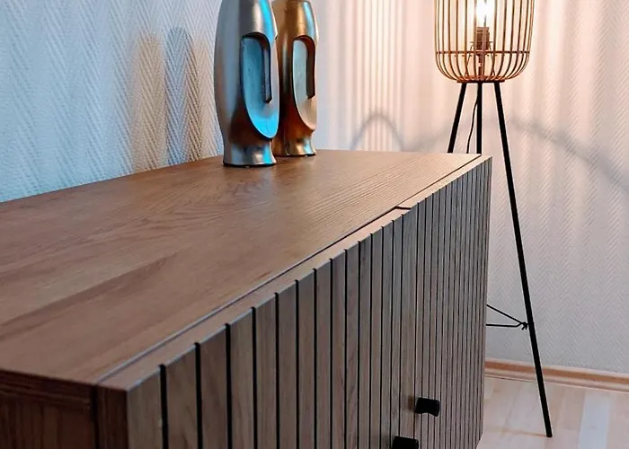 Rooftop Art Apartment, E-roller,ausblick,wlan,tv, Netflix Apartment